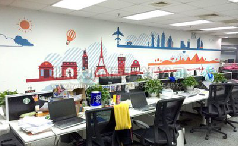 淮北教你设计办公室墙绘的方法。